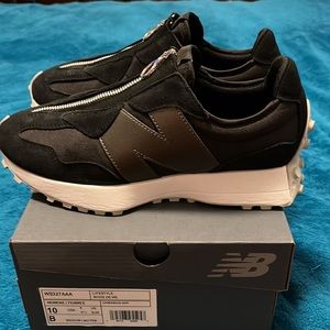 New Balance 327